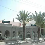Alvin Hotel 3*